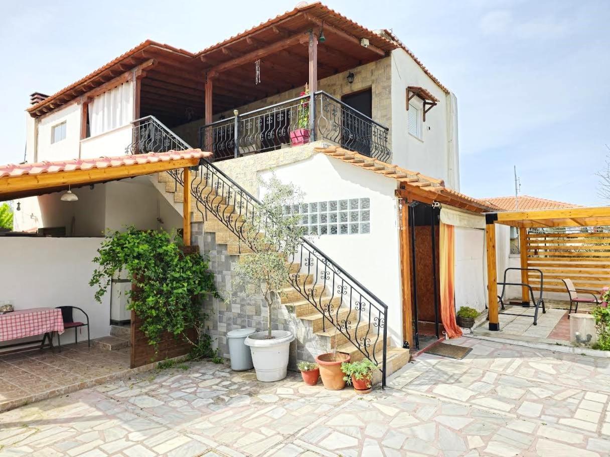 Seas The Moment Apartment Nea Kallikrateia Exterior foto