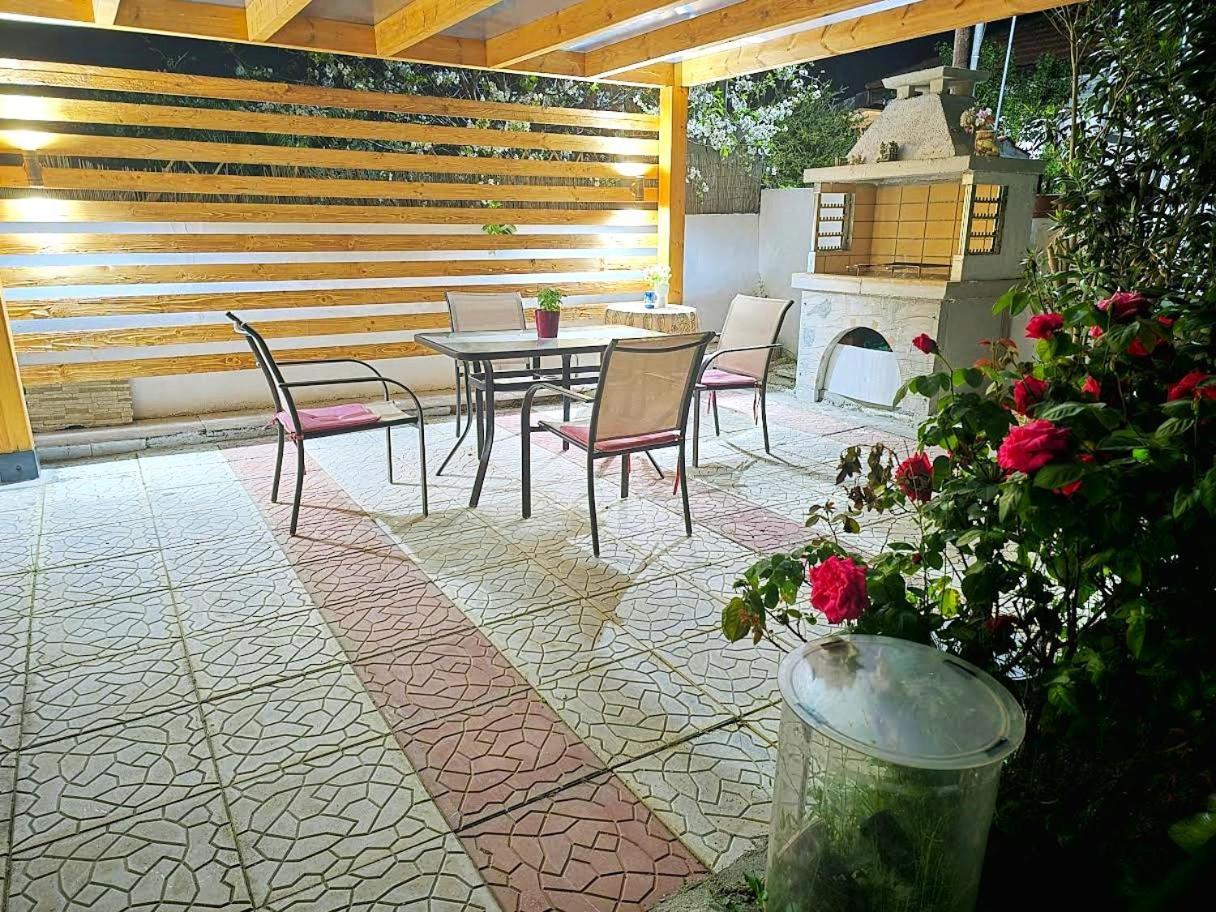Seas The Moment Apartment Nea Kallikrateia Exterior foto